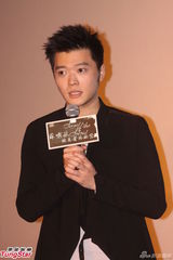 组图：薛啸秋新专辑发布会 娄艺潇美丽捧场