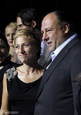 组图：HBO新剧《海滨帝国》纽约首映主创齐聚