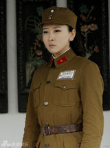 组图：毛俊杰曝特工剧照 御姐范引观众热议