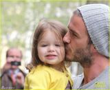 策划：七公主和萌爸贝克汉姆的亲密瞬间