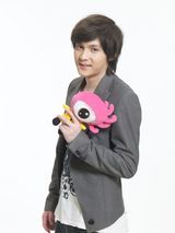 幻灯图集：杨幂君君写真曝光 预热新年送祝福