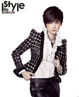 高清组图：李宇春时尚大片秀帅气 解读新专辑