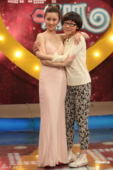 高清组图：苏紫紫做客《Lady呱呱》 对阵汤加丽