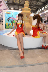 组图：Chinajoy火辣靓模长腿爆乳惹宅男疯狂