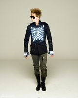 高清图：韩组合2PM新碟内页写真 突显华丽个性