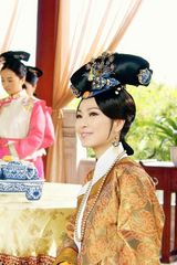 组图：米雪《深宫谍影》演绎美丽皇太后