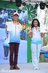 组图：张晓龙出任园博志愿者 新戏做柯震东情敌