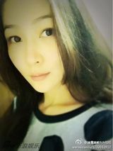 诸葛梓岐自拍美照 享豪门娇妻甜蜜生活