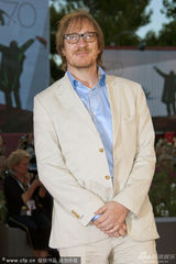 组图：《零点定理》首映 梅兰尼挺大肚亮相