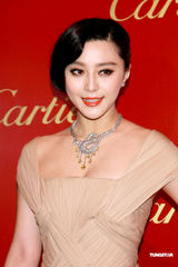 高清组图：梁朝伟范冰冰桂纶镁出席名店亮灯仪式