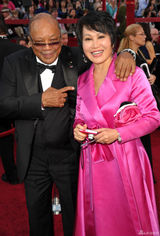 高清组图：奥斯卡红毯 靳羽西与导演昆西-琼斯
