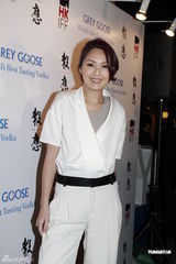 组图：黄秋生带儿子拍电影 杨千嬅力挺任贤齐