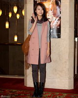 高清图：大热韩剧《同伊》庆功 韩孝珠休闲装扮迷人