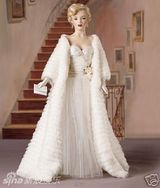 盘点组图：玛丽莲-梦露招牌动作玩偶合辑