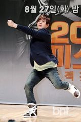 组图：文熙俊TonyAn等《20世纪美少年》再聚首