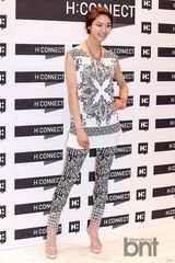 组图：SHINee等众星亮相时装品牌开店仪式