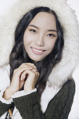 组图：桑婷婷清新甜美写真 变邻家女孩