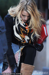 组图：布莱克拍《绯闻》遭风吹 莉顿与艾德再续前缘