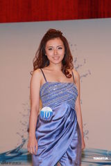 组图：20位亚姐性感亮相秀美腿 否认被逼剃毛