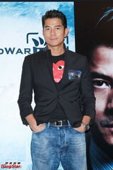 组图：梁家辉调侃郭富城绯闻 双影帝期待《寒战》续集