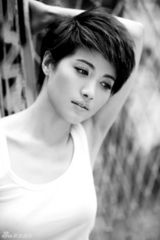 高清图：颜丙燕全新写真 演绎知性香草女人