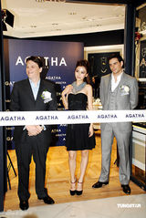 幻灯图集：香港靓模Angelababy露肩小洋装