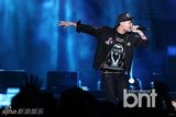 组图：朴宰范等参加HIPHOP音乐节引爆火热现场