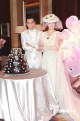 组图：孟瑶大婚王晶等捧场 豪花千万打造殿堂级婚宴