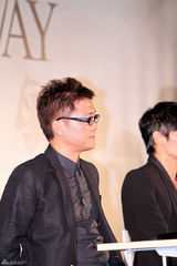 组图：《登陆》釜山见面会 张东健范冰冰等亮相