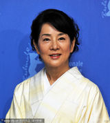 幻灯图：《弟弟》柏林发布会 吉永小百合和服亮相