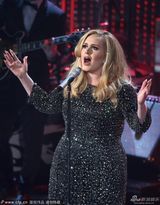 组图：奥斯卡颁奖礼现场-阿黛尔深情献唱