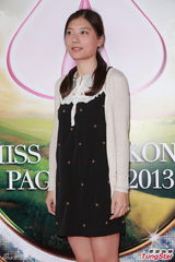 组图：港姐举行第一轮面试 候选佳丽水平参差