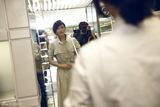组图：陈燃秀明星试衣间 尽展IT GIRL百变搭配