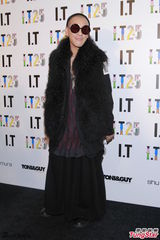 组图：梁朝伟张家辉碰头不聊金马奖