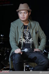 组图：雷鬼摇滚乐团MATZKA发片 五月天笑言遇劲敌