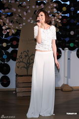 组图：林凡携新专辑归来 变美亮相否认整形