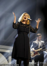 组图：第32届全英奖 阿黛尔获最佳专辑等大奖