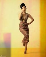 高清组图：秦海璐时尚写真 诠释优雅女人味