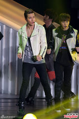 组图：SJ-M台湾会歌迷 唱周杰伦歌曲引惊喜