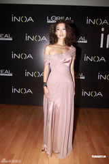 组图：谢婷婷笑称要有多个丈夫 不怕安志杰吃醋