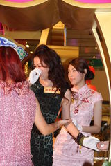 组图：诸葛梓岐落泪证小产 斥陈法拉代她否认传闻