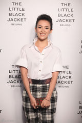 组图：拉格斐开摄影展 章子怡周迅等亮相