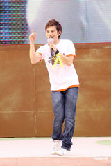 高清组图：黎明梁咏琪莫文蔚等众星献唱太阳计划