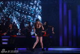 组图：中歌榜现场众星劲歌热舞热力四射