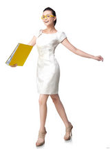 高清图：戴娇倩全新写真曝光 笑容甜美展自信本色