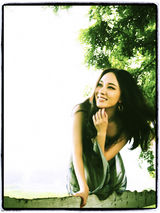 高清图：霍思燕清新写真肤若冰肌 柔软外表强大内心