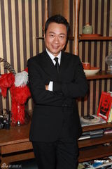 组图：黎耀祥为儿子不往内地发展