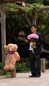 组图：电视剧《劝和小组》精彩剧照