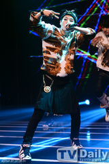 组图：韩新男团防弹少年团出道嘻哈玩转乐坛