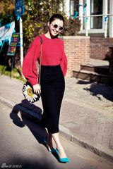 组图：徐洁儿时尚街拍曝光 潮范外搭展女神范